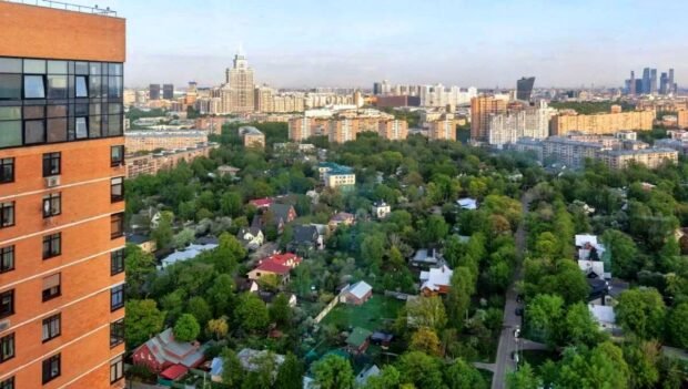Posyolok-Sokol-620x351.jpg
